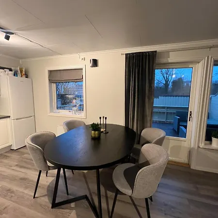 Furnished Near Aker Solutions