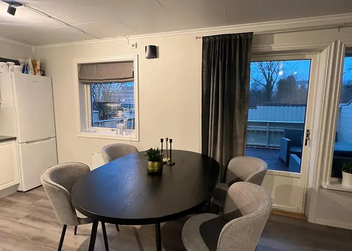 Furnished Near Aker Solutions
