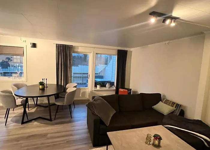 Furnished Near Aker Solutions Daire Stord